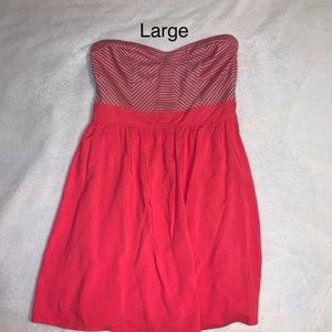 Strapless Large Dress